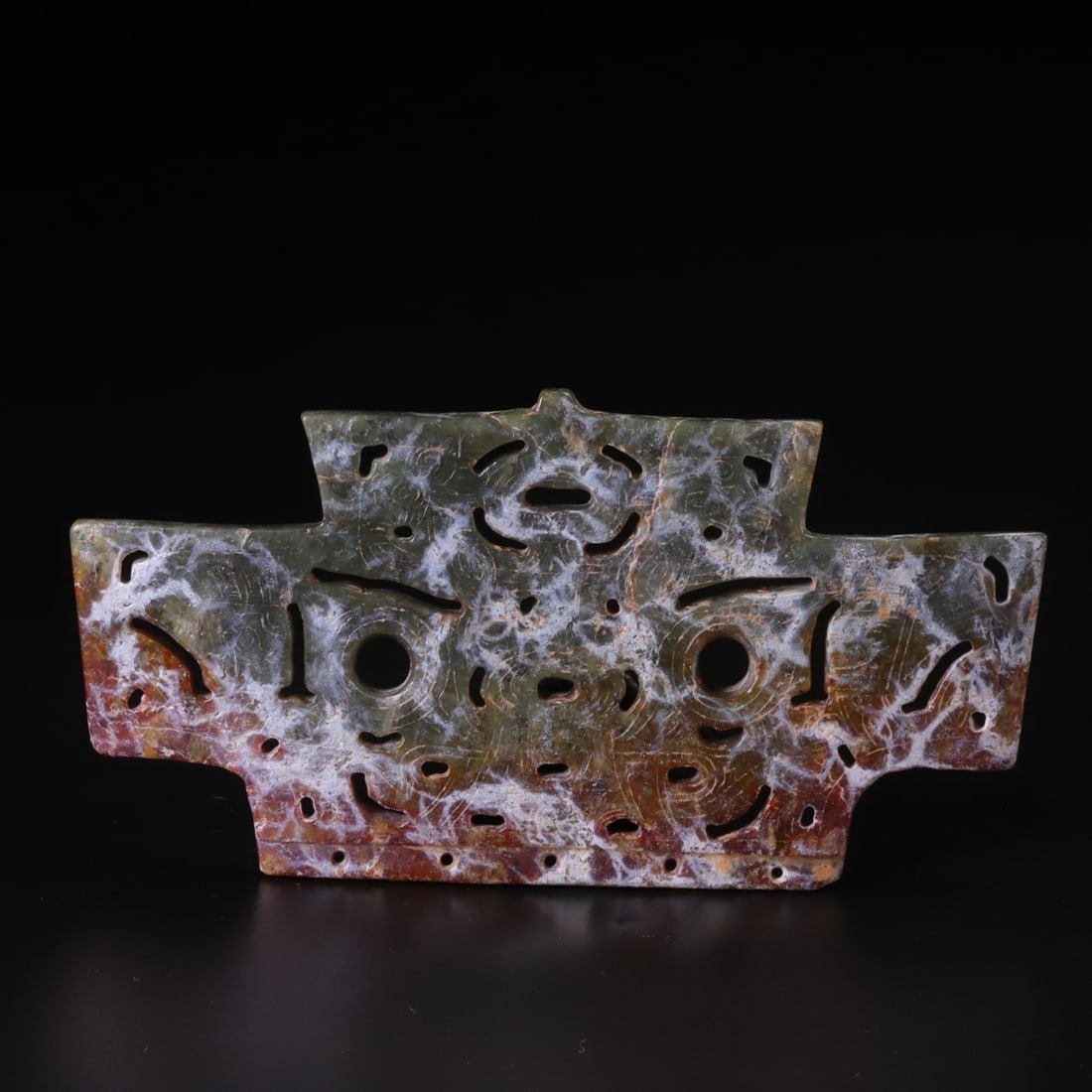 JADE CROWN-SHAPED ARTIFACT - 2