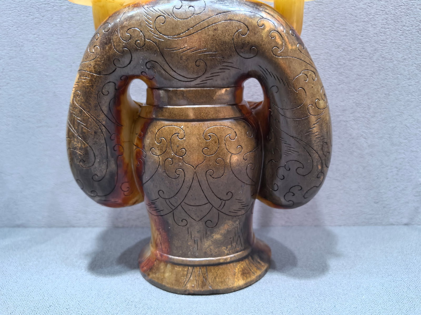 JADE CANDLESTICK - 9