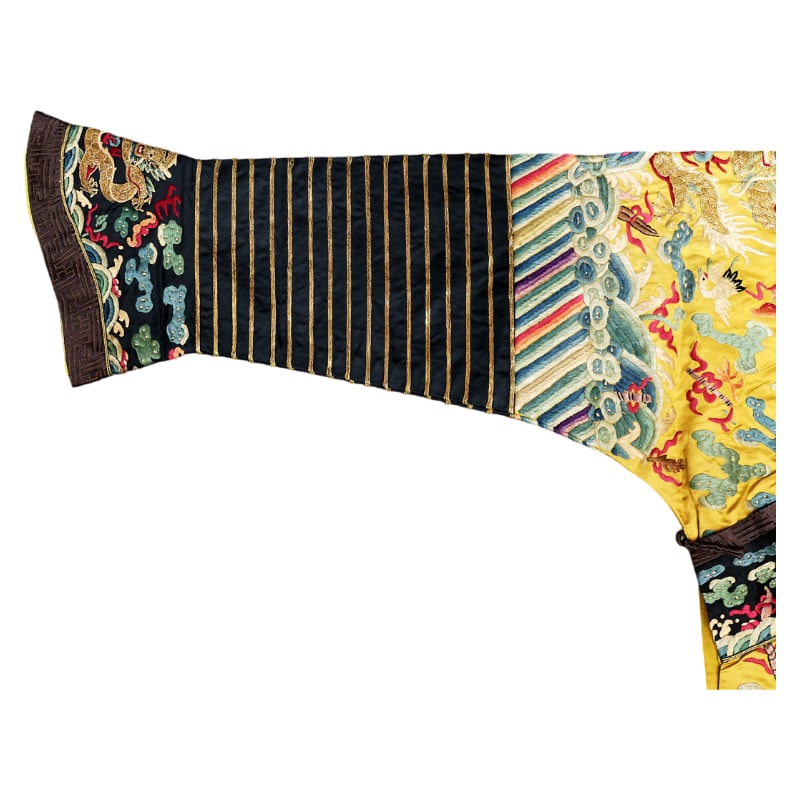 DRAGON ROBE - 4