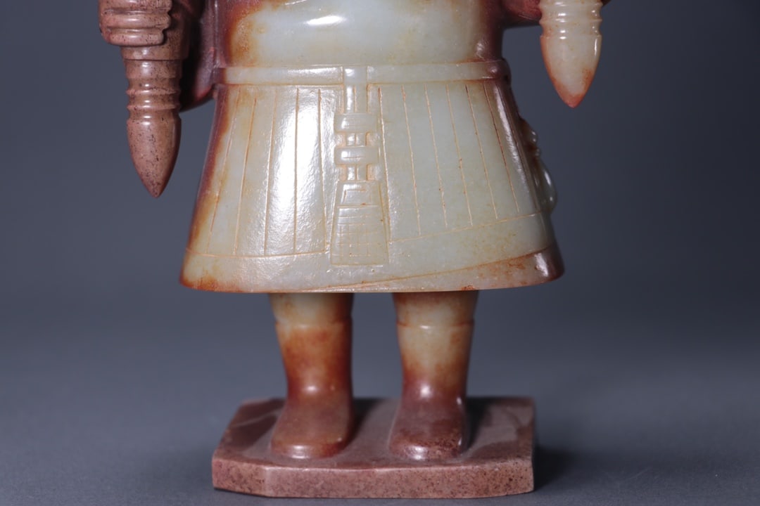 JADE FIGURINES - 5