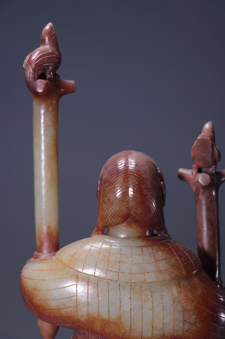 JADE FIGURINES - 7