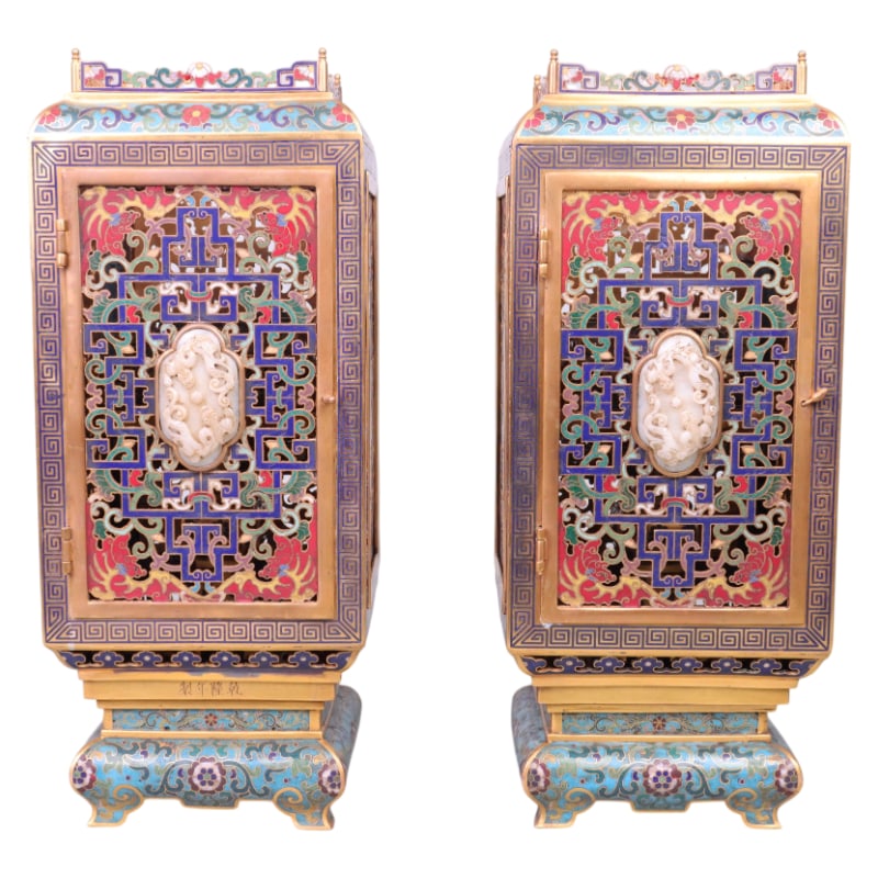 CLOISONNÉ ENAMEL INLAID JADE LOTUS FLOWER BUDDHA OFFERING LAMP: Length 15, Width 15, Height 36.5.