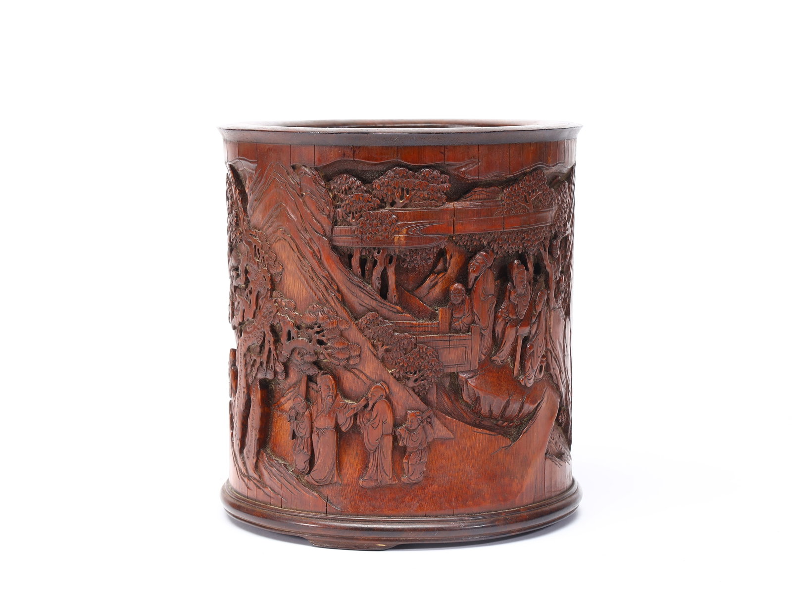 BAMBOO PEN HOLDER WITH FIGURES AND STORIES FROM THE QING DYNASTY: Length 15.3cm, Width 14.8cm, Height 16cm