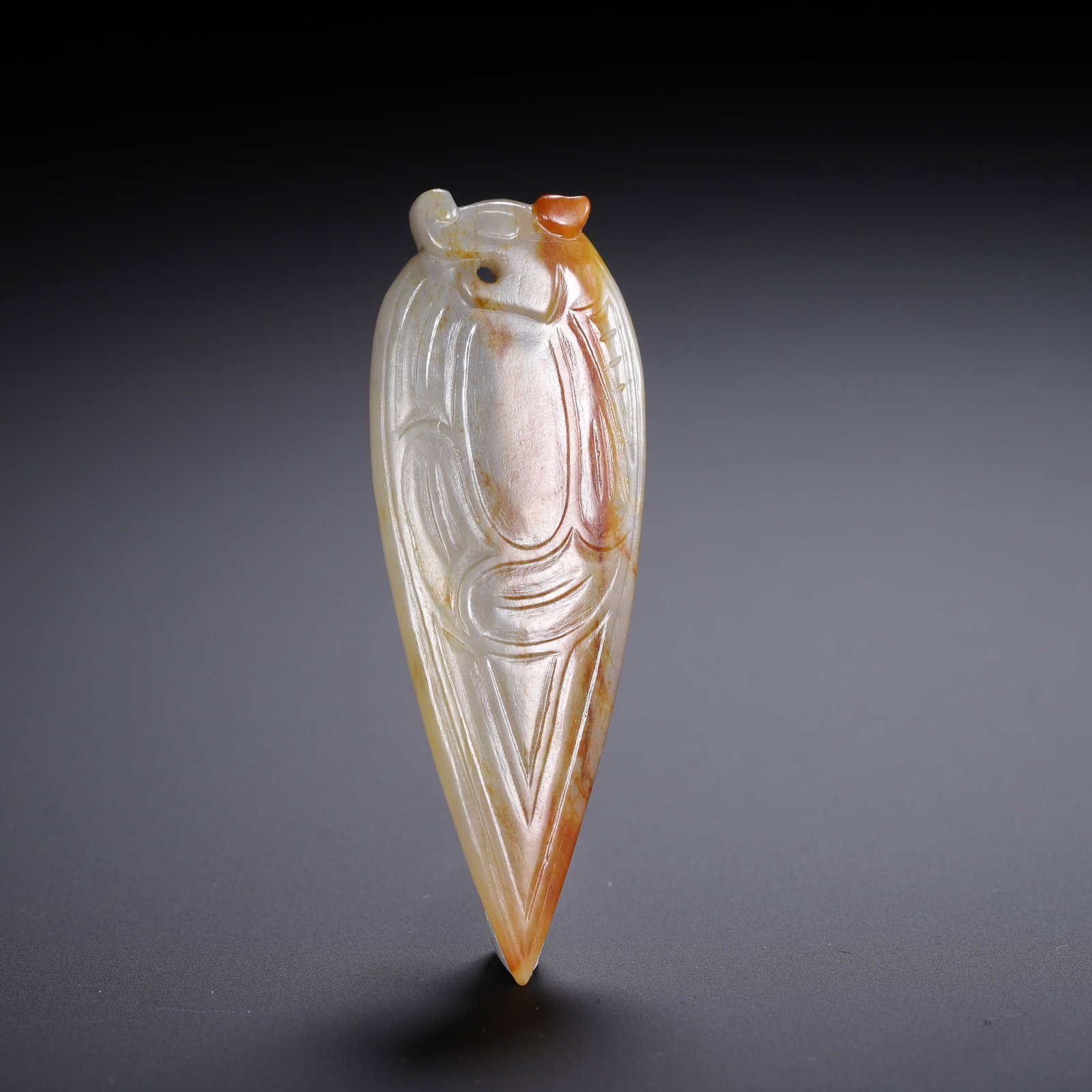 HETIAN YELLOW JADE BAT: 7.5 3