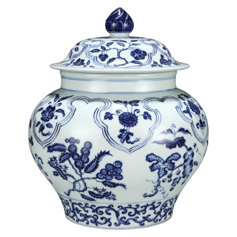 MING DYNASTY BLUE AND WHITE PORCELAIN COVERED JAR WITH OPENWORK WINDOW PATTERN: Height: 26.5