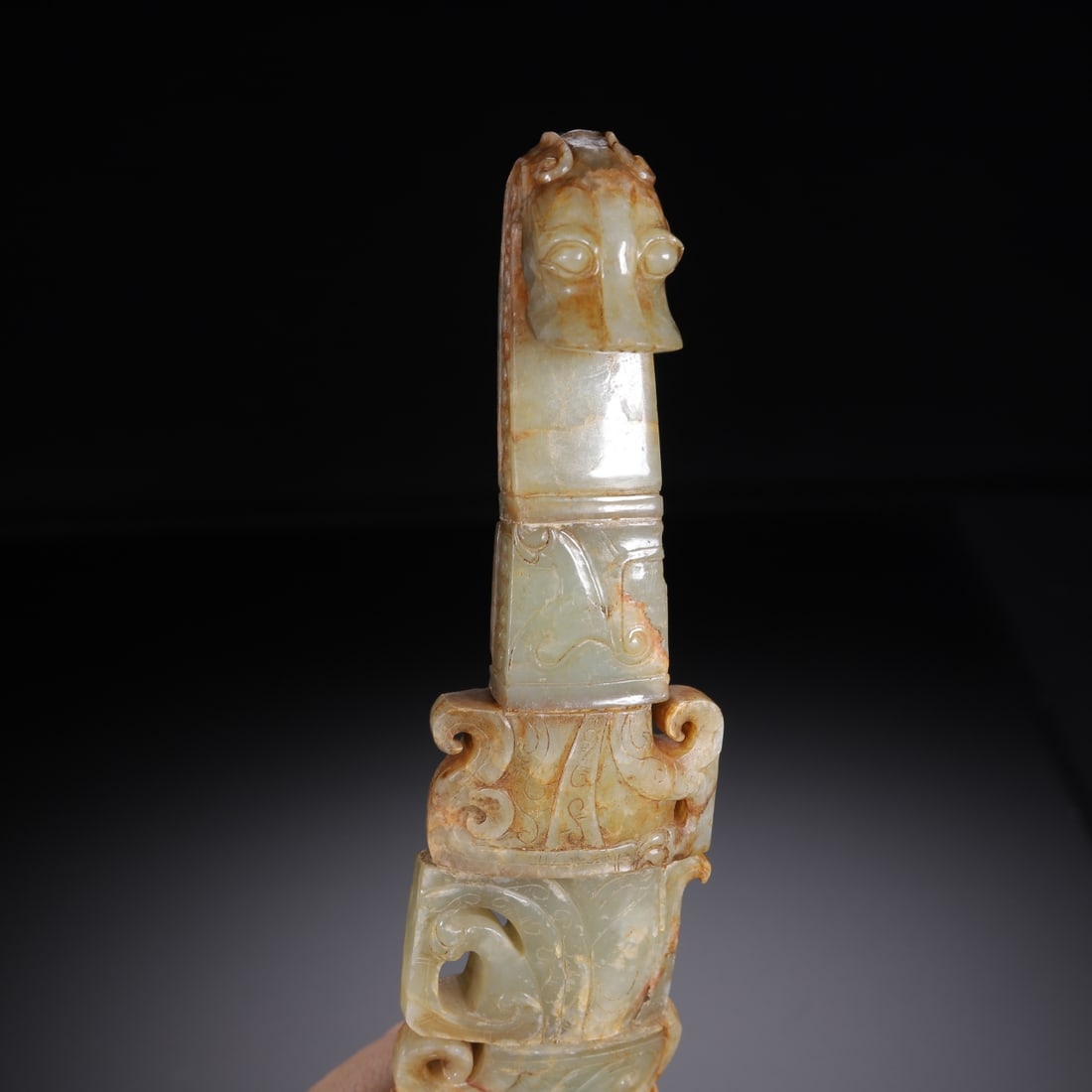 ANCIENT JADE BELT HOOK - 9