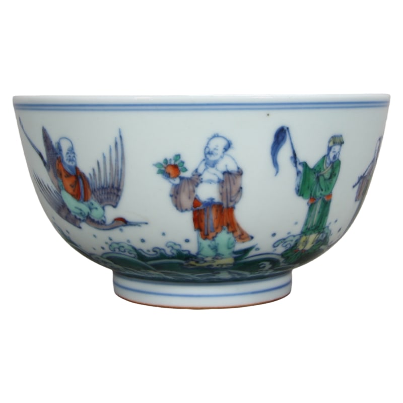 KANGXI PERIOD FIVE-COLOR EIGHT IMMORTALS PATTERN BOWL: Height 8.2 cm, Diameter 15.8 cm