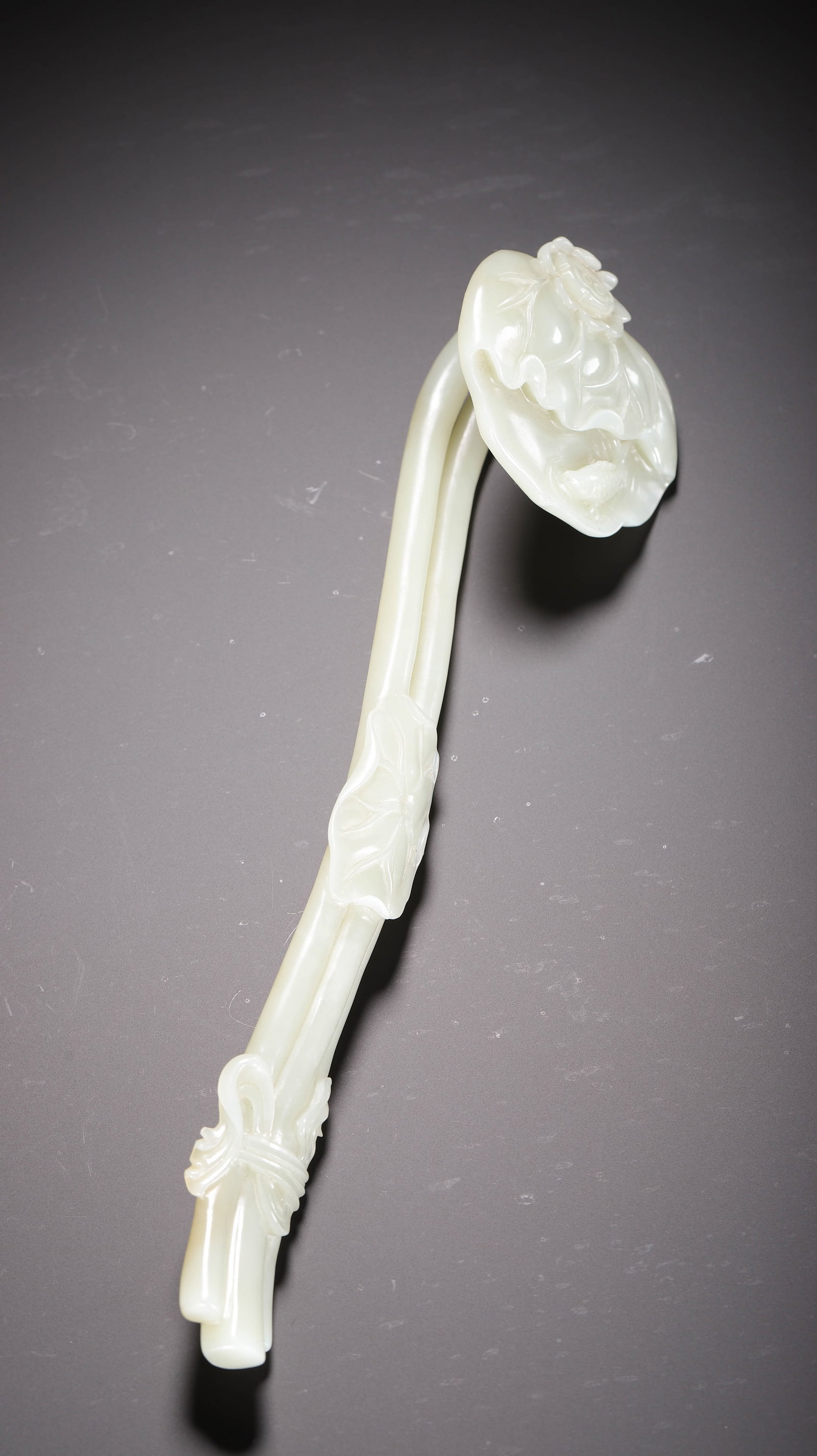 HETIAN WHITE JADE LOTUS PATTERN RUYI - 5