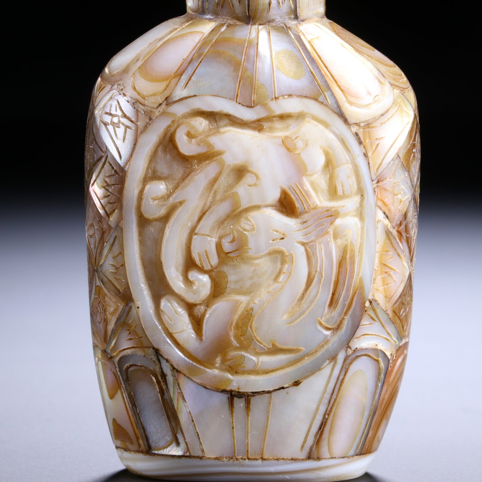 SNUFF BOTTLE - 2