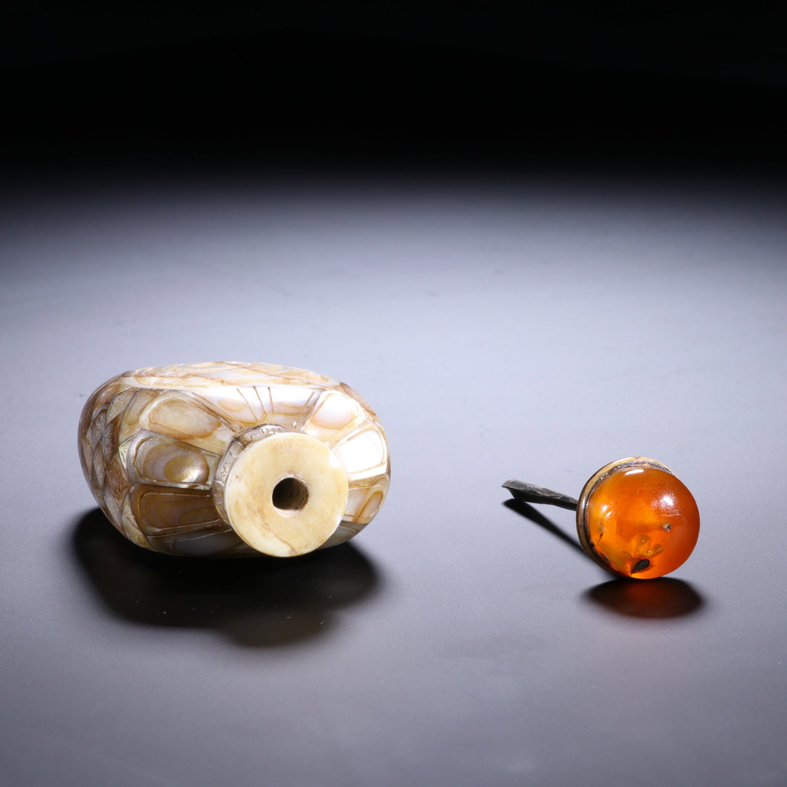 SNUFF BOTTLE - 6