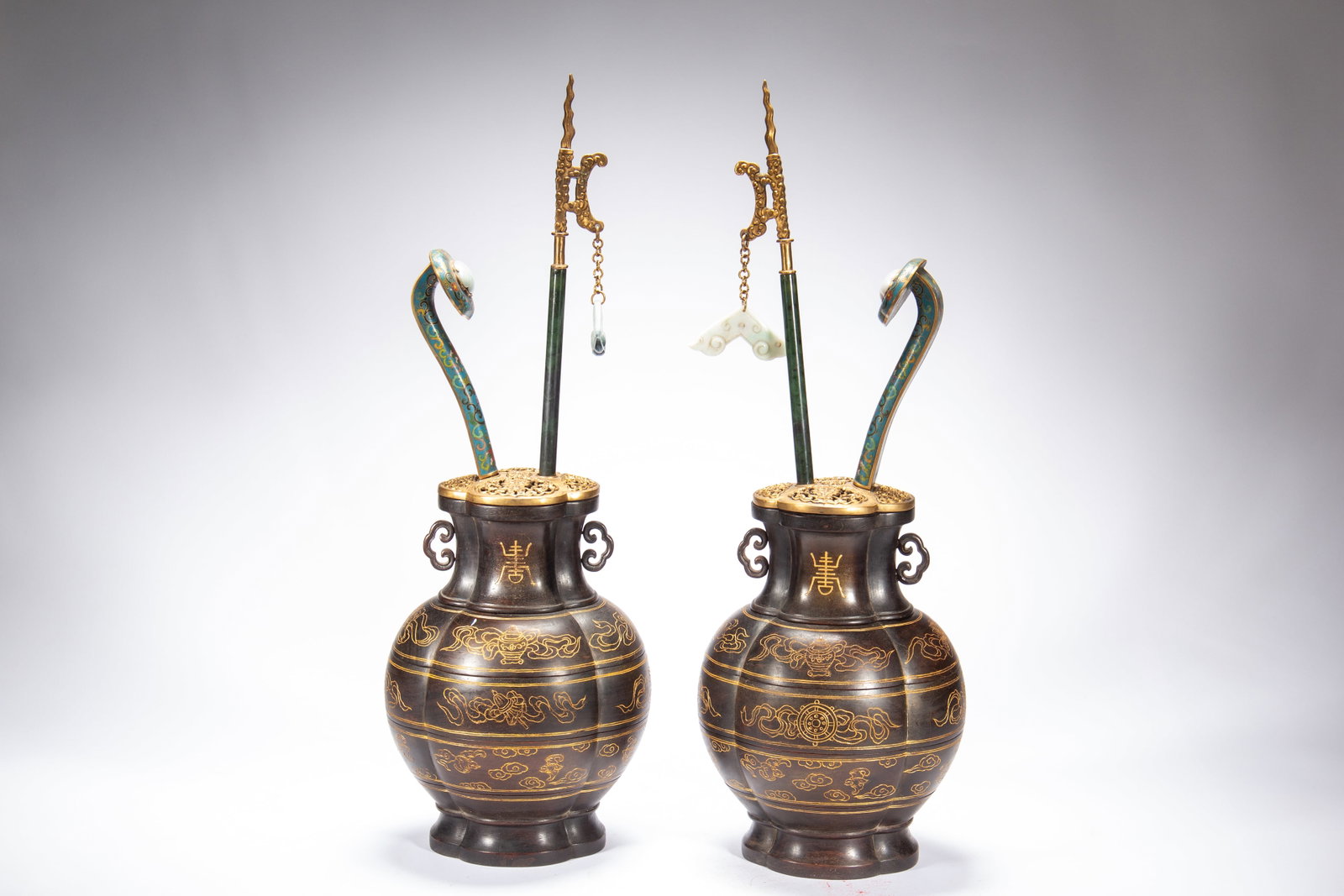 ROSEWOOD ORNAMENT THAT HAS BEEN UPGRADED THREE LEVELS: Height 56.5