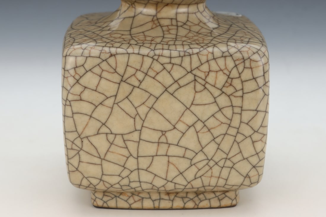 BEIGE GOURD BOTTLE - 5