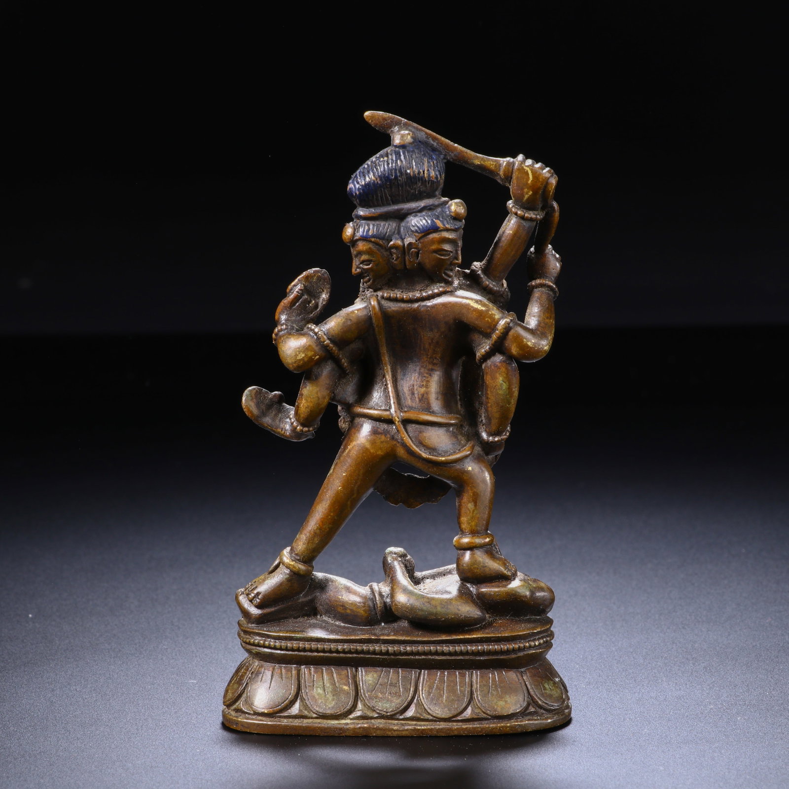 BRONZE BUDDHA STATUE - 5