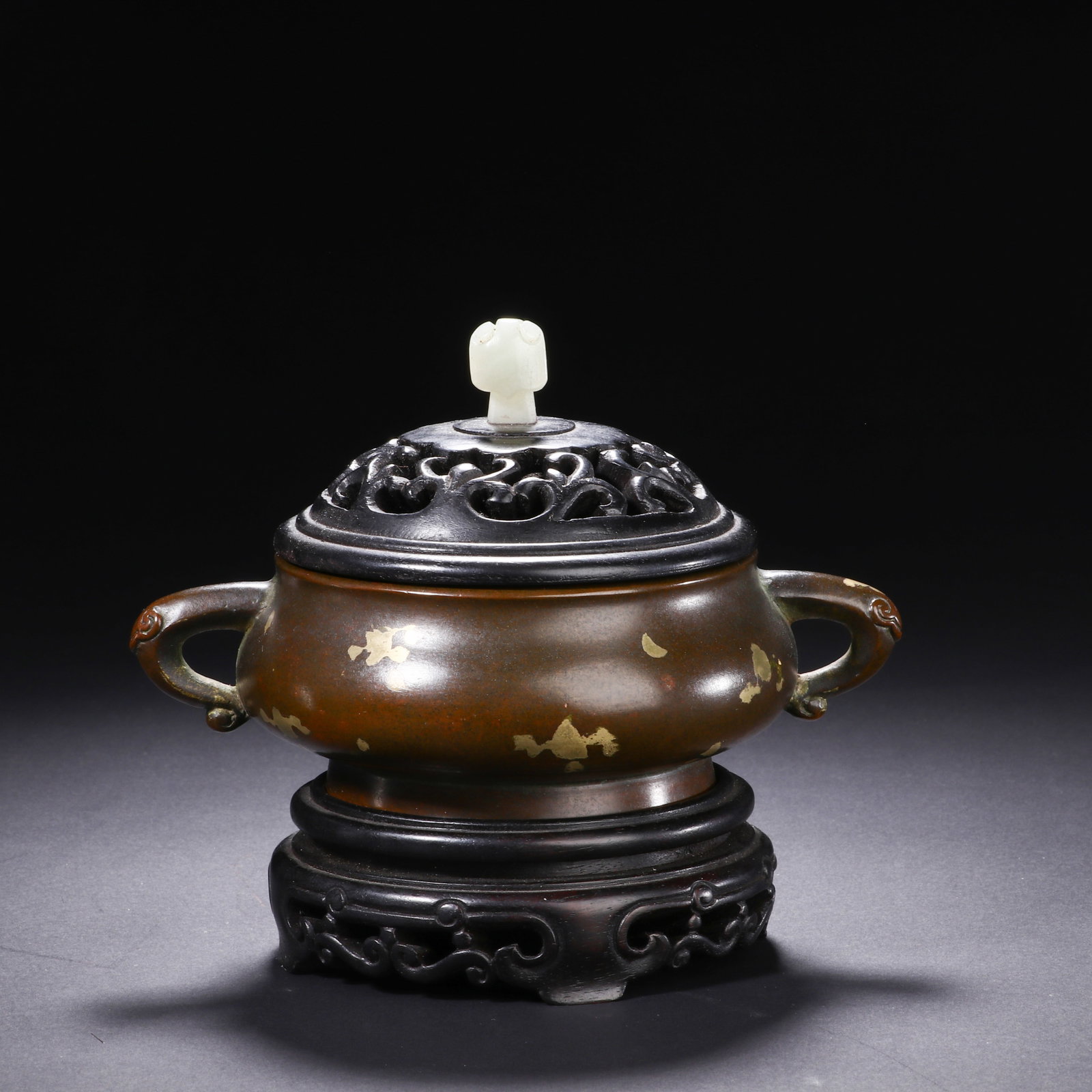 GILDED BRONZE DOUBLE-EARED INCENSE BURNER: Height 12cm, Width 14.5cm