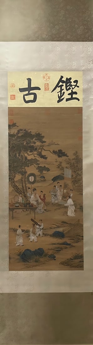 DINGGUANPENG:VIEWINGPAINTINGS，丁观鹏: Dimensions: 96 x 44 cm.