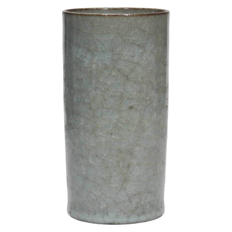 SONG DYNASTY OFFICIAL KILN CELADON FLOWER VASE: It is 17 cm high and 8.6 cm in diameter.