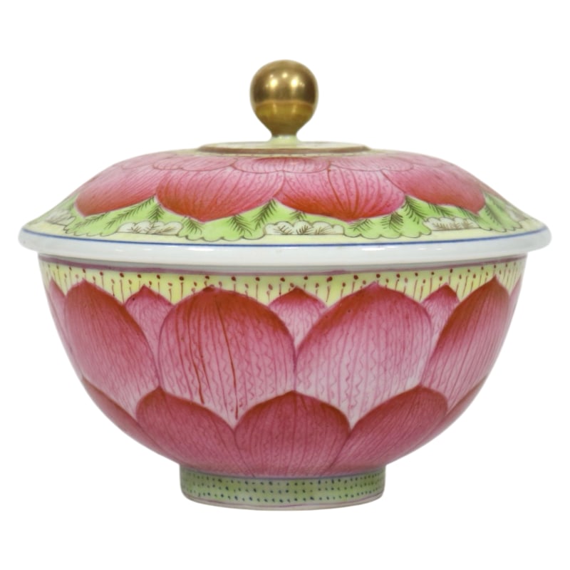 PASTEL LOTUS FLOWER LID BOX (1 of 8)
