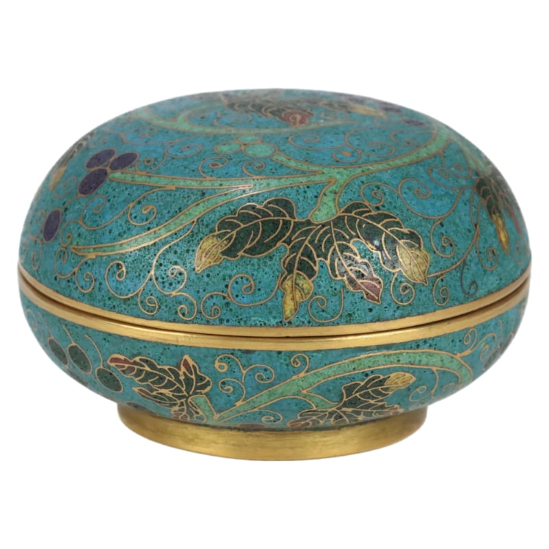 CLOISONNÉ GILT GRAPE VINE PATTERN COVERED BOX (1 of 8)