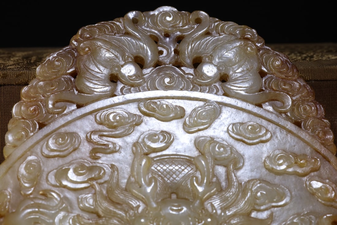 CLOUD DRAGON JADE WALL - 3