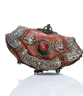 19TH TIBETAN SILVER MOUNTED POUCHES WITH TURQUOISE.: TIBETAN SILVER MOUNTED POUCHES WITH TURQUOISE larger red leather pouch having turquoise stones .19TH