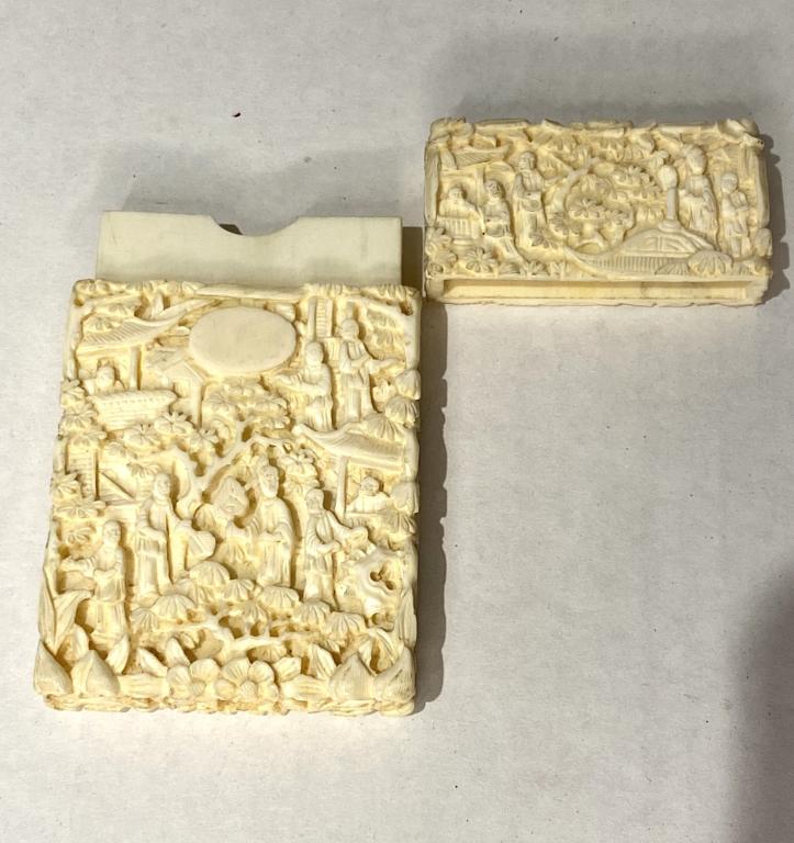 CHINESE EXPORT NATURAL CARVED CARD CASE Traditional carved decoration of figures amongst  trees and (1 of 10)