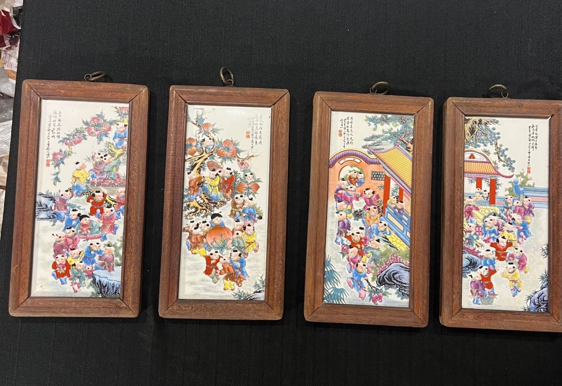 Set of four panels chines with wood frame in good condition The size : 29 cm * 15 cm: Set of four panels chines with wood frame in good condition The size : 29 cm * 15 cm . For condition report and any Question please contact us E-mail :(antiquesyorkville@gmail.com ) phone:(+1-647-671-