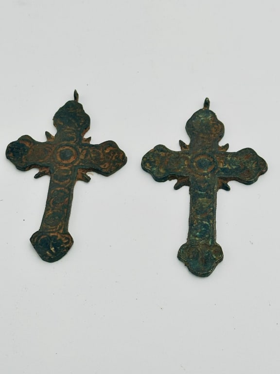 2 cross Ancient Byzantine Reliquary  C.6th-9th 2 cross Ancient Byzantine Reliquary  C.6th-9th (1 of 4)