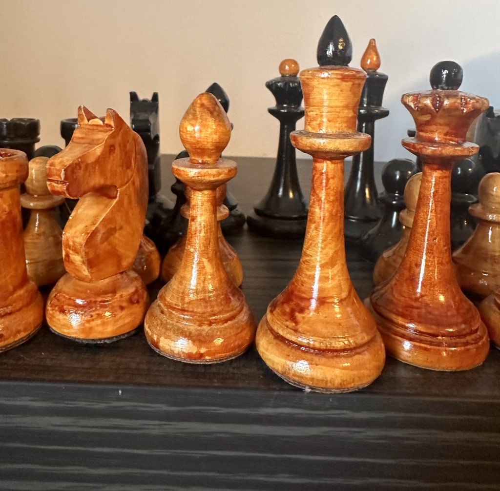 classic Russia chess set wood clasic russuia chess set wood  . For condition report please contact (1 of 5)