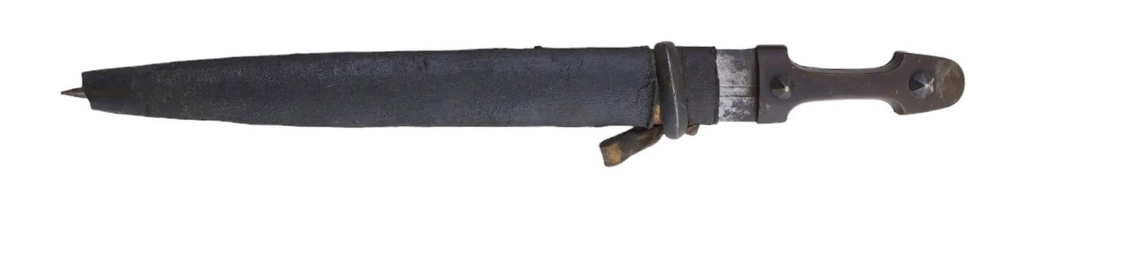 19 TH KINDJAL DAGGERS 19 TH KINDJAL DAGGERS Qama: 19 TH KINDJAL DAGGERS Qama with horn handle and wire of silver edge . For condition report please contact E-mail :(antiquesyorkville@gmail.com) phone:(+647-671-4495) Thanks Yorkville Auction for condt