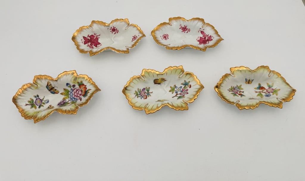 5 herend porcelain Set of 5 Herend Leaf-Shaped Dishes ? Hand-Painted Porcelain, 125th Anniversary (1 of 3)
