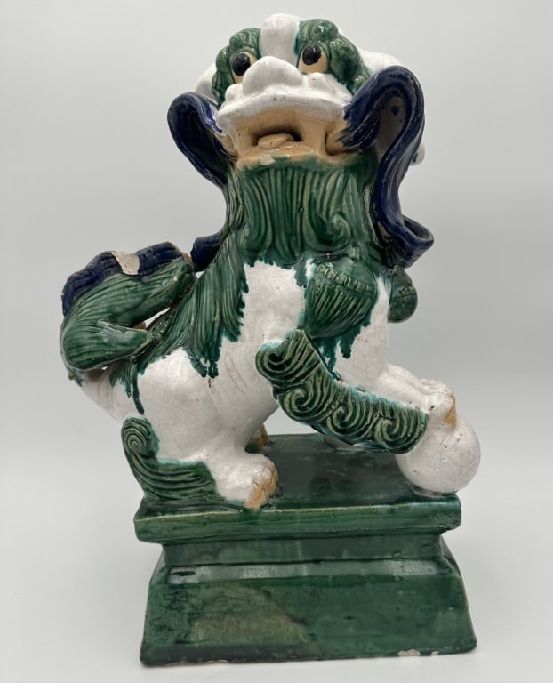 19 th Chinese Sancai Glazed Ceramic Foo Dogs Chinese pottery Sancai glazed ceramic foo dogs (1 of 7)