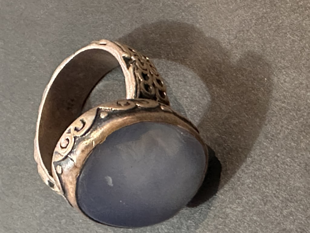 SILVER MAN RING WITH AGATE SILVER MAN RING WITH  AGATE . For condition report please contact E-mail (1 of 1)
