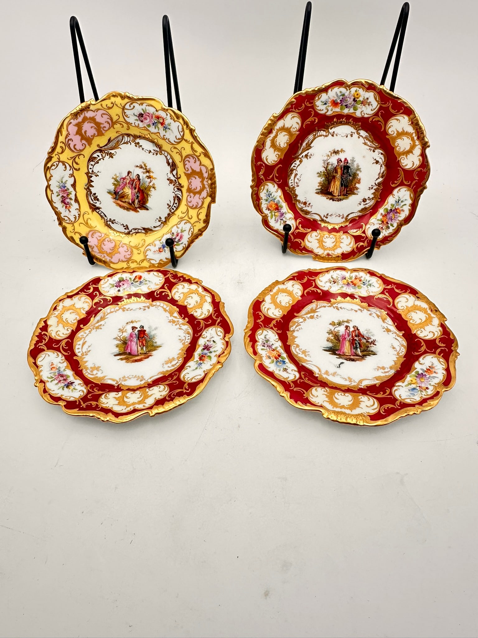 Set of 4 Dresden Porcelain Cabinet Plates (1 of 6)