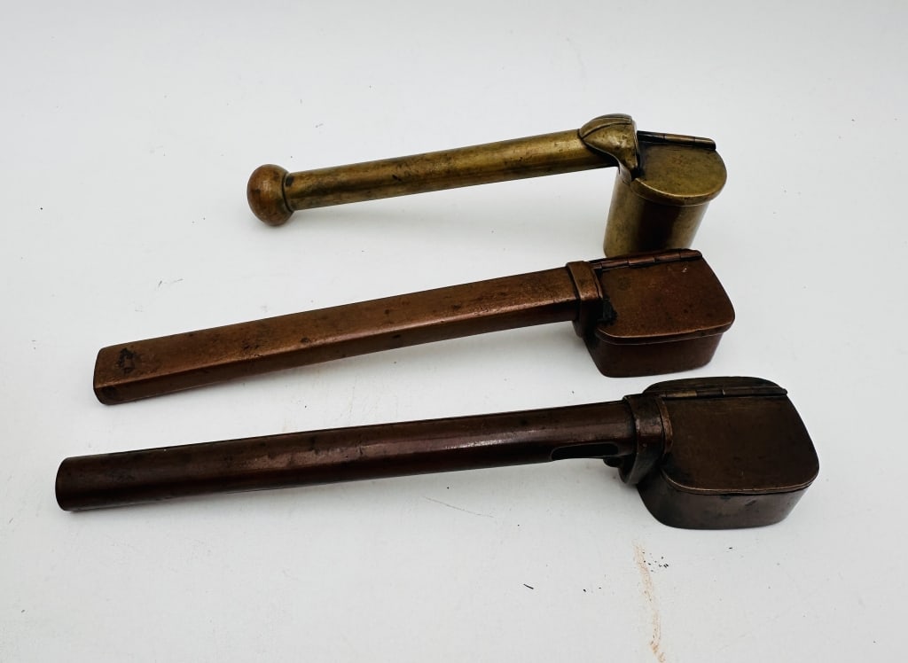 Three Japanese Yatate, Edo?Meiji Period (19th Cen) A group of three traditional Japanese portable (1 of 4)