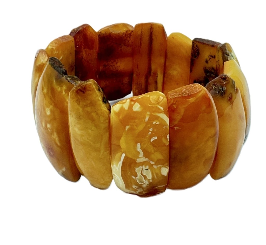 ANTIQUE Vintage Egg Yolk Genuine BALTIC AMBER ANTIQUE Vintage Egg Yolk Genuine BALTIC AMBER Wrist (1 of 4)