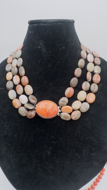 Multi-Strand Agate Bead Necklace with Large Agatep An elegant three-strand necklace composed of (1 of 4)