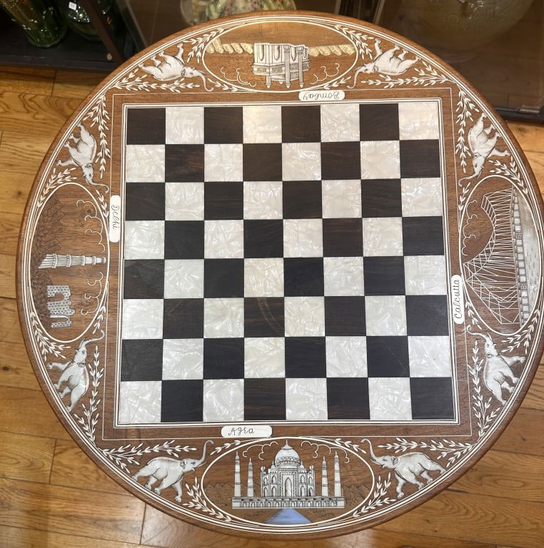 Indian Inlaid Wood and Mother-of-Pearl Chess/Gamee A circular wooden game table with a central (1 of 8)