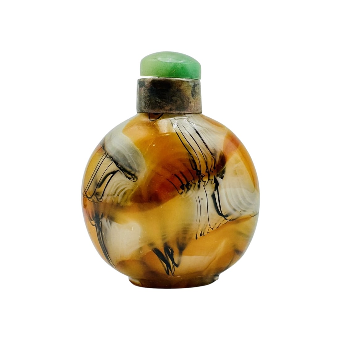 Chinese Agate Snuff Bottle with Natural Inclusion Landscape, Qing Dynasty (1 of 3)