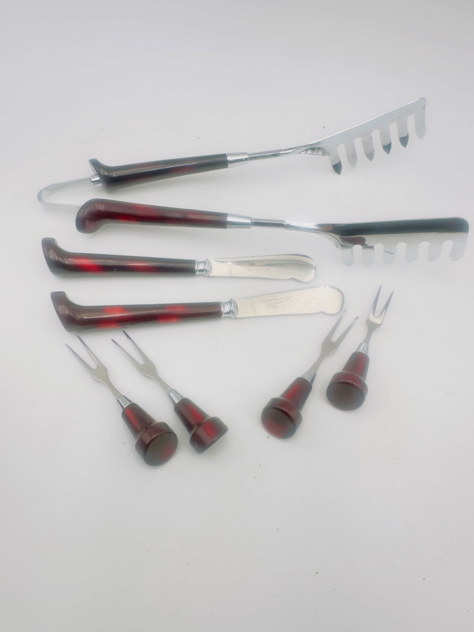 Art Deco Bakelite-Handled Serving Utensils, Mid-20th Century (1 of 5)