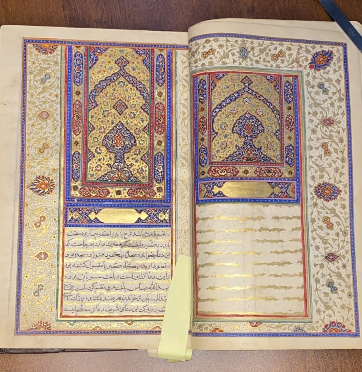 IMPORTANT HIGH RECH ILLUMINATED KORAN AND PRAYER BOOK (AIEN ALAKBAER IMMAM REZA) AWONDEFUL HAND: IMPORTANT HIGH RECH ILLUMINATED KORAN AND PRAYER BOOK (AIEN ALAKBAER IMMAM REZA) AWONDEFUL HAND WRITTEN WITH 8 ILLUMINATED PAGES WITH PARTS OF KORAN WRITTEN ON 1257 BY ABED ALLLAH ALHASSBIY .Safavid