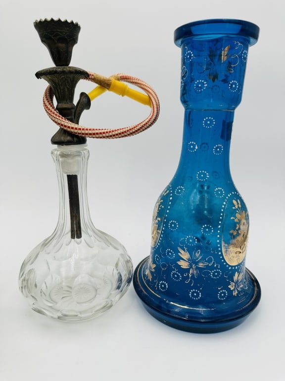 two ottoman turkish hookah BLUE SIZE 29 CM . For condition report please contact E-mail: two ottoman turkish hookah BLUE SIZE 29 CM . For condition report please contact E-mail :(antiquesyorkville@gmail.com ) phone:(+647-671-4495) Thanks Yorkville Auction