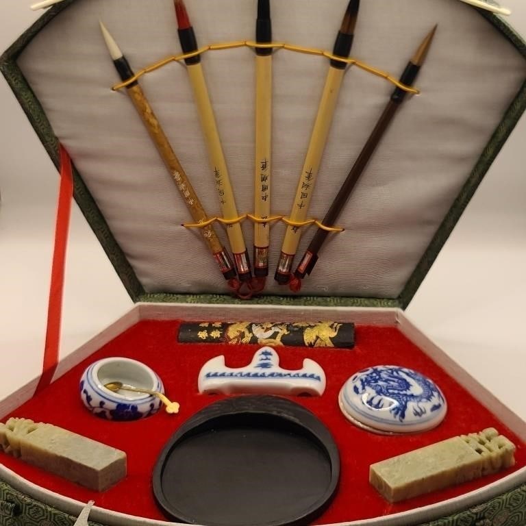 Early 20 century Chinese Calligraphy Set .For condition report please contact E-mail: Early 20 century Chinese Calligraphy Set .For condition report please contact E-mail :(antiquesyorkville@gmail.com ) phone:(+647-671-4495) Thanks Yorkville Auction