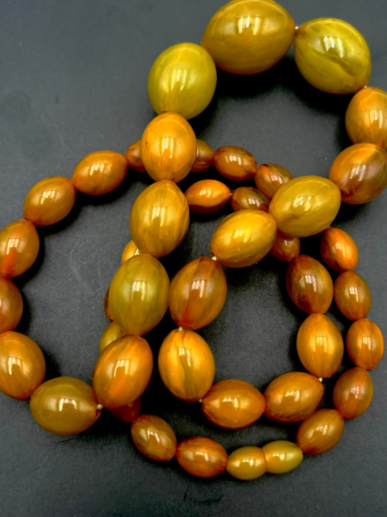 Vintage Butterscotch Marbled Bakelite Bead Necklace (1 of 2)