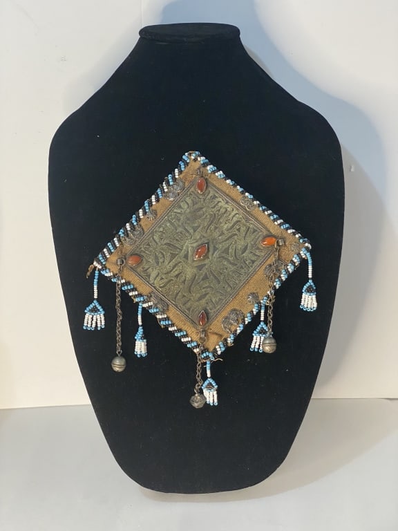 Turkmenistan, Late19th century, partially silver Turkmenistan, Latye 19th century, partially: Turkmenistan, Latye 19th century, partially silvered / carnelian / glass / mussels, diamond-shaped silver plates with filigree wire decoration, gold inlaidation and carnelian trimmin For condition rep