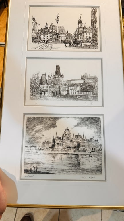 three pencil work VARSOVIE-Polen-Polska WARSZAWA-VARSOVIE-Polen-Polska-Poland-Pologne-Plac ZamkowyW: WARSZAWA-VARSOVIE-Polen-Polska-Poland-Pologne -Plac ZamkowyW L 75 BY 40 CM .