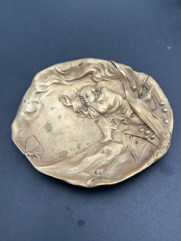 Austrian Berndorf Art Nouveau Bronze Tray with An attractive Austrian Art Nouveau bronze tray by (1 of 3)