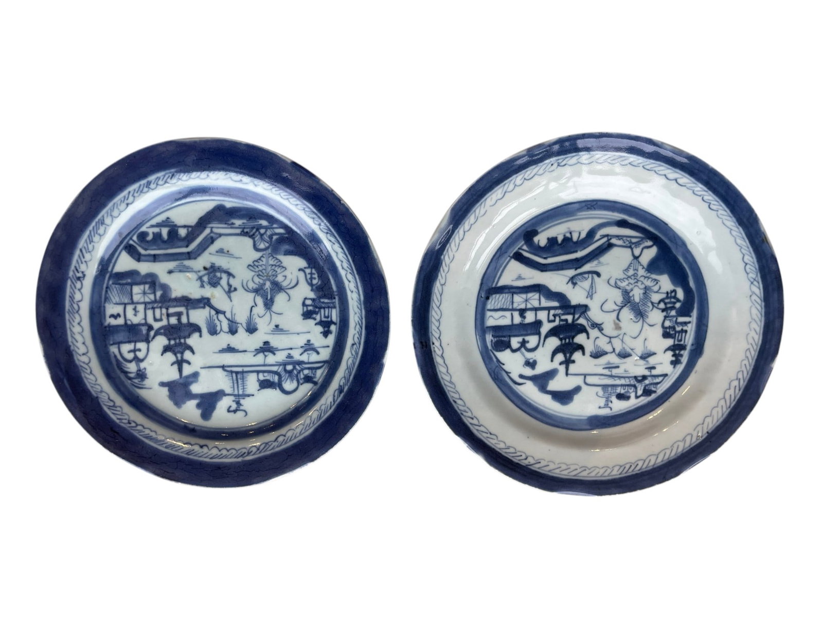 19th-Century Blue and White Export Porcelain Saucer / Small Plate with Chinoiserie Landscape: A classical 19th-century export porcelain saucer or shallow small plate.Design & Motifs: Hand-painted in underglaze cobalt blue featuring a traditional Chinese coastal or river landscape, complete wit