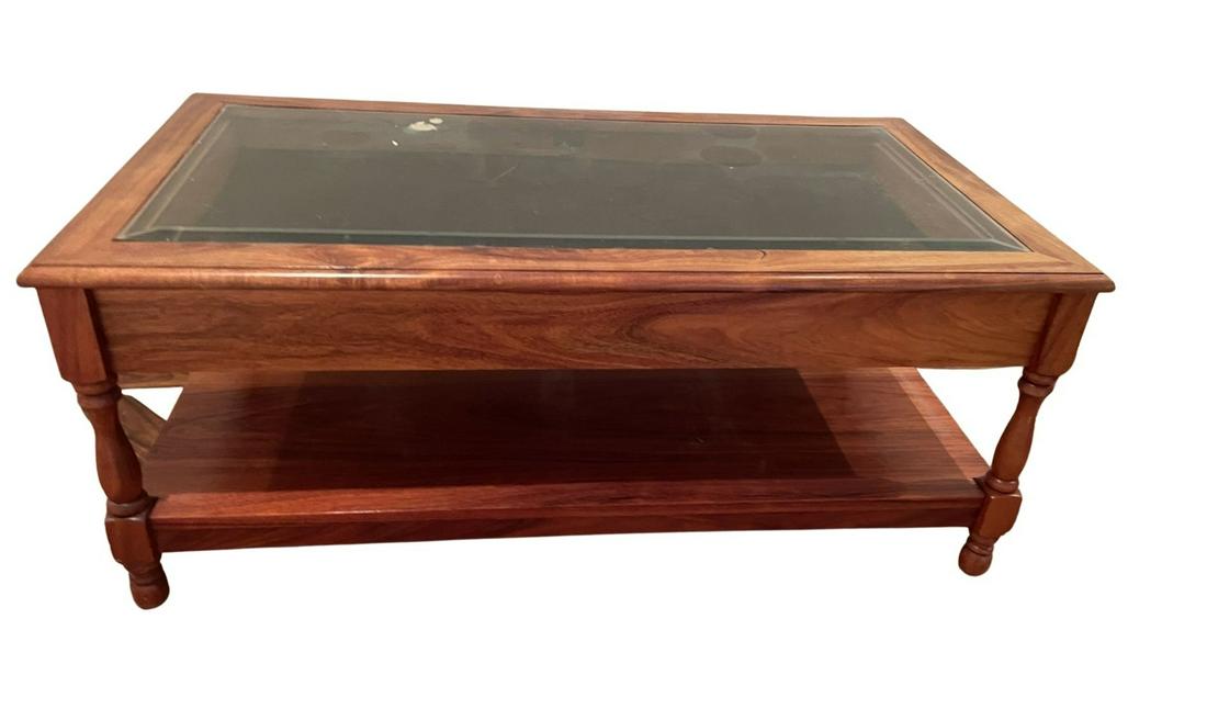 Martin & MacArthur Plantation Display Coffee Table (1 of 6)