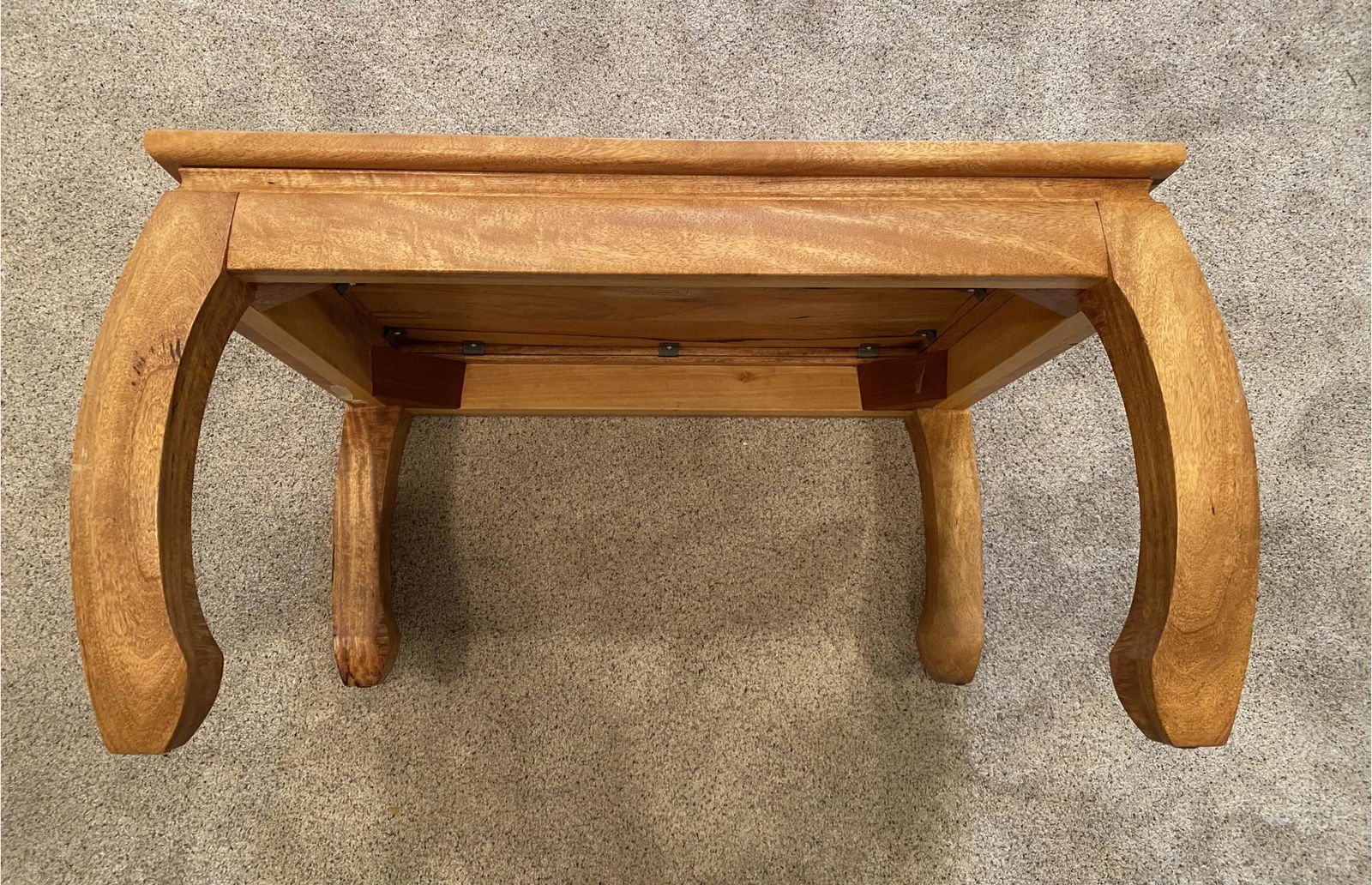 Martin & MacArthur Traditional Asian Chow Table (1 of 4)