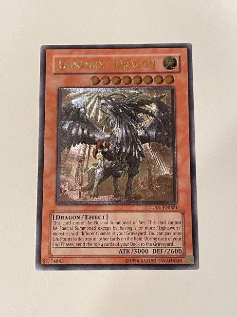 Yu-Gi-Oh! Judgment Dragon. Ultimate Card.: GREAT Condtion! If PSA graded 9, can retail for $700. 1996 Kazuki Takahashi.